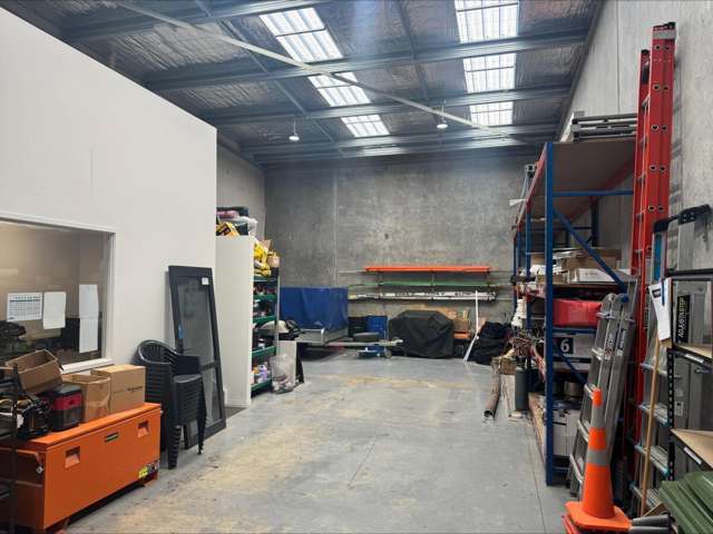 Unit 3, 10 Tait Place Albany_4