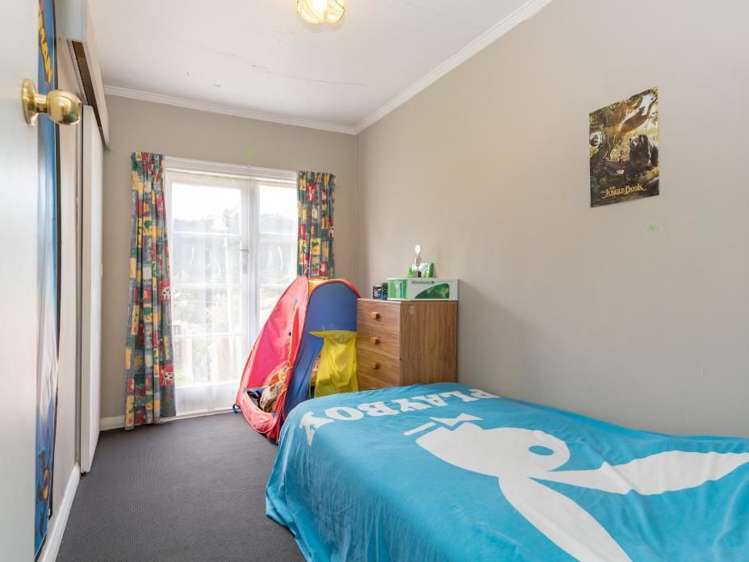 38 Stanley Street Wainuiomata_11