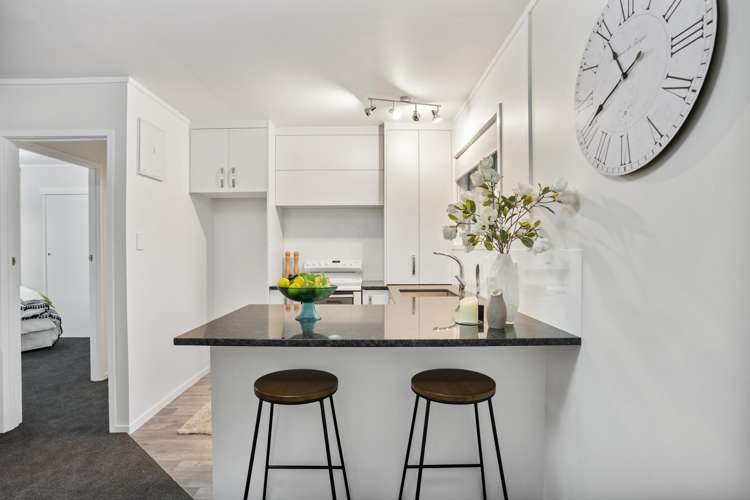 8/53 Grange Road Mt Eden_1