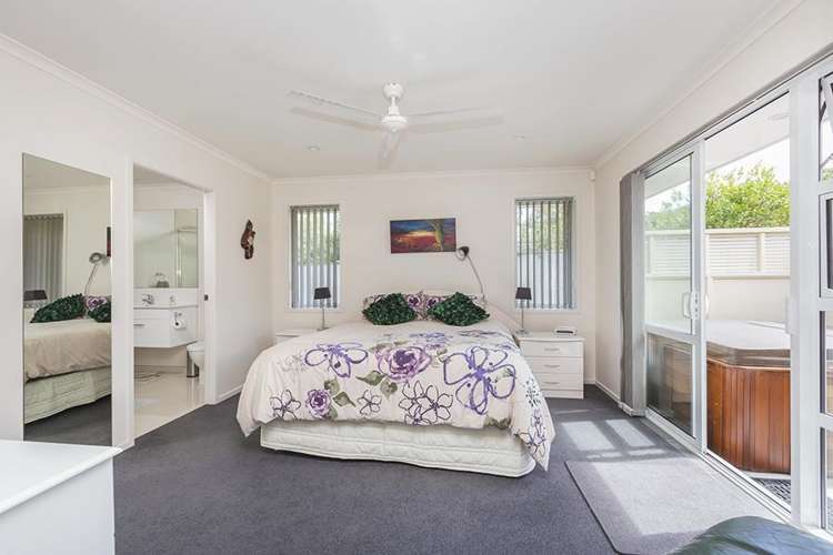 10 Hapuka Close Snells Beach_10