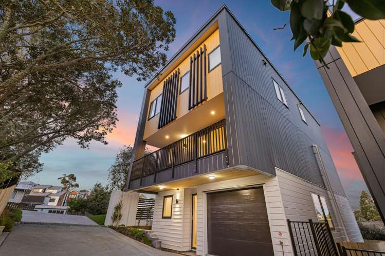 11 Fitzherbert Avenue West Harbour_20