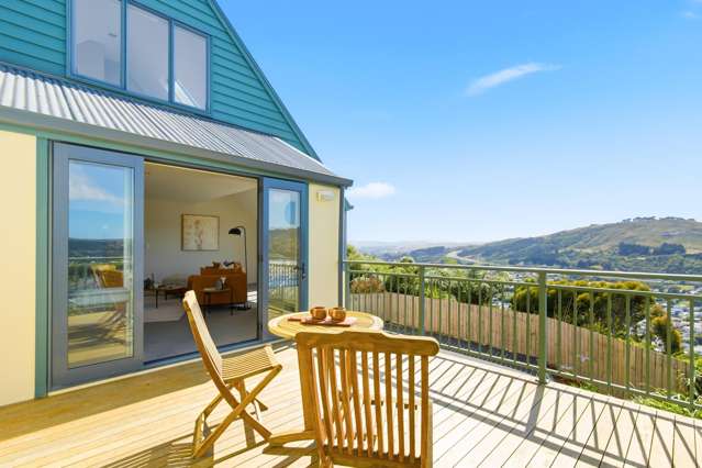 BIG, BOLD & BUILT FOR FAMILY LIVING