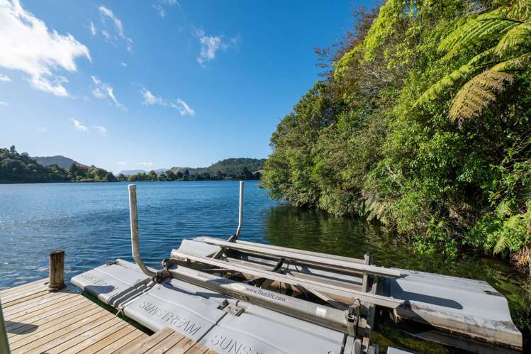 11 Calder Road Lake Okareka_53