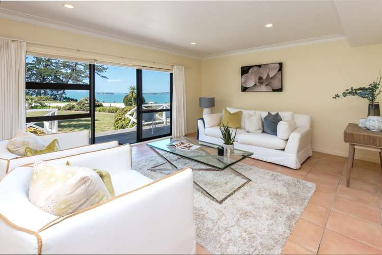 58 Marine Parade Mellons Bay_5