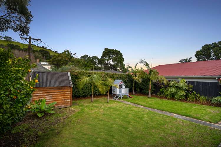 10 Owens Road Devonport_20