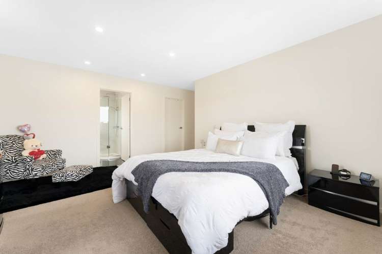 17b Barbary Avenue Kelston_11