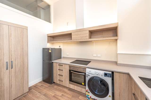 2/44 Drews Avenue City Centre_1