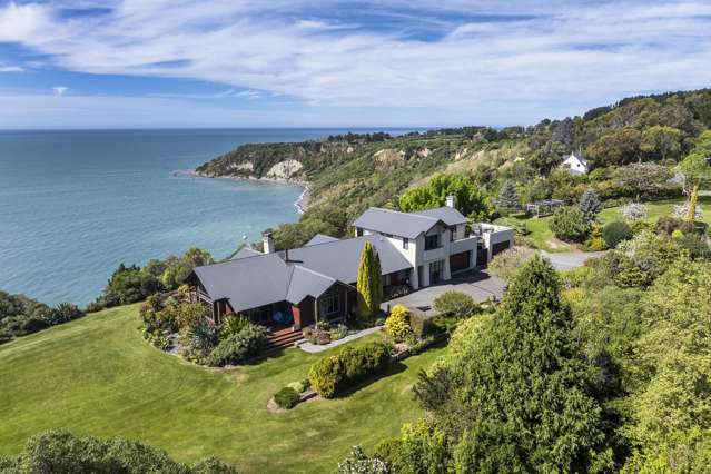 257 Cathedral Road Gore Bay_2