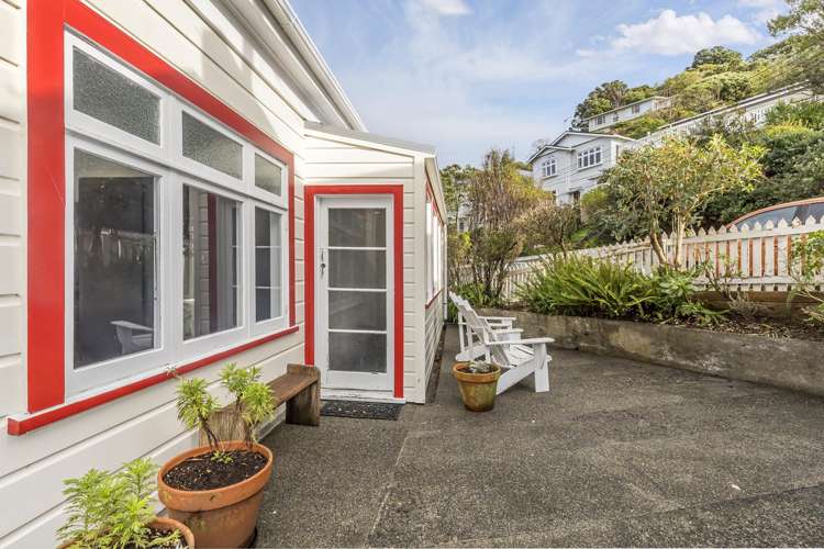 16 Charlotte Avenue_1