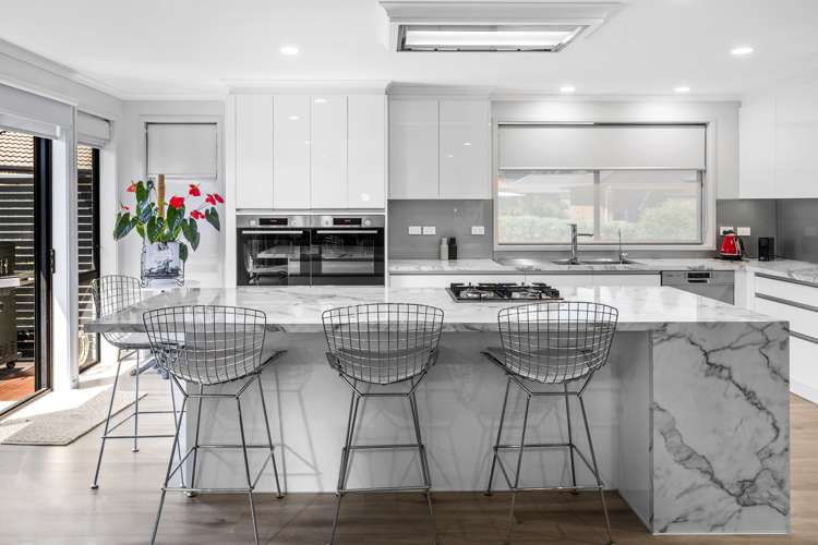 37 Riverholm Drive Mangakakahi_3