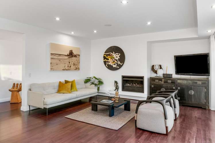 5B Crescent Road Epsom_14