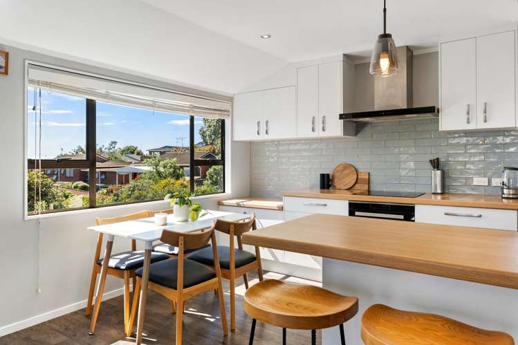 2/12 Petrel Place Massey_4