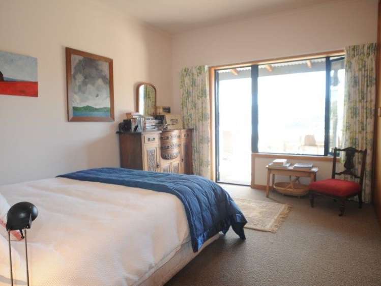 6489 Christchurch Akaroa Road Robinsons Bay_16