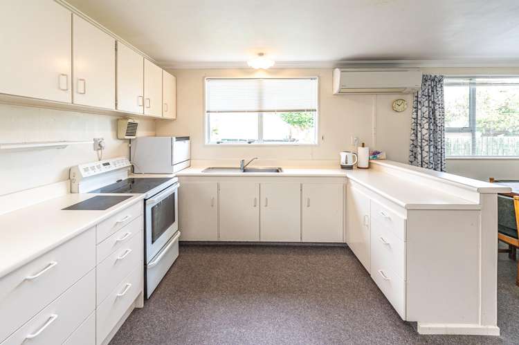 2/28 Moana Street Whanganui East_11