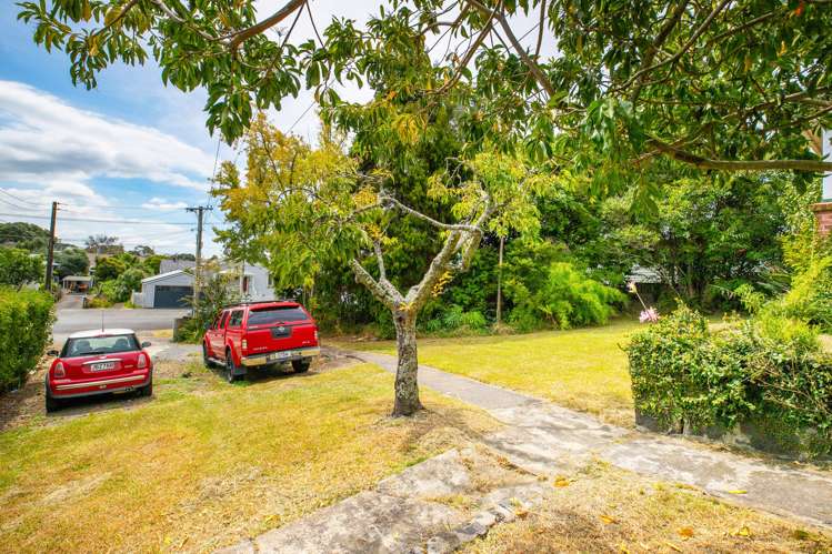 21 Fontenoy Street Mount Albert_18