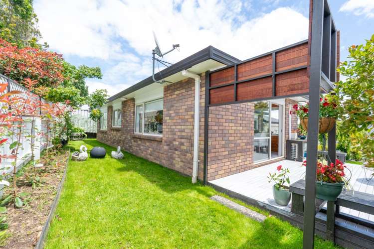 2/11 Taiko Court Northpark_11