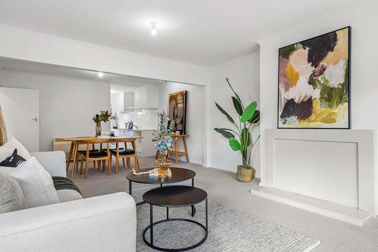 2/36 Office Road Merivale_6