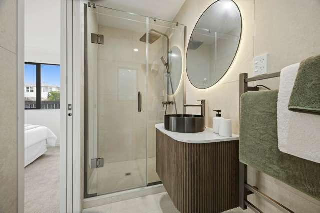 36D Sheridan Drive New Lynn_4
