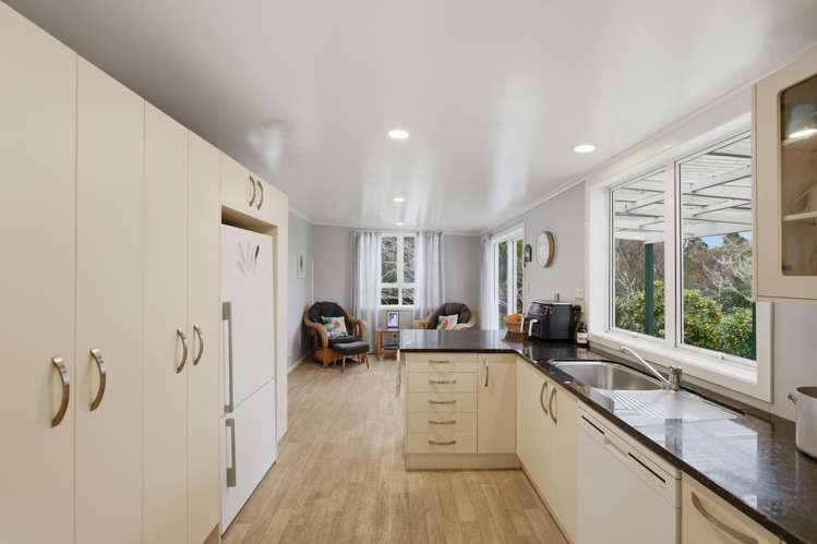952 Kaipara Flats Road Kaipara Flats_14