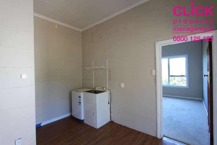 32 Adderley Terrace Ravensbourne_17