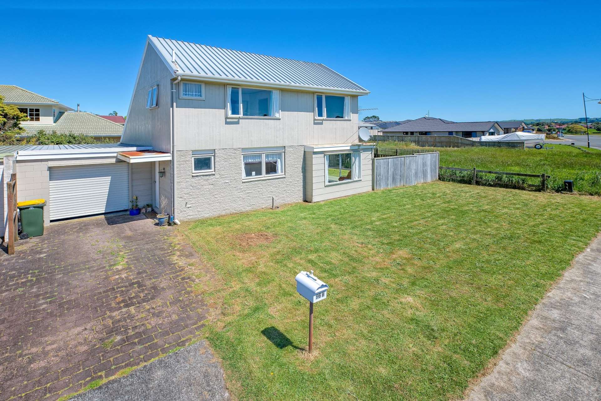 96b Racecourse Road Hawkes Bay_0