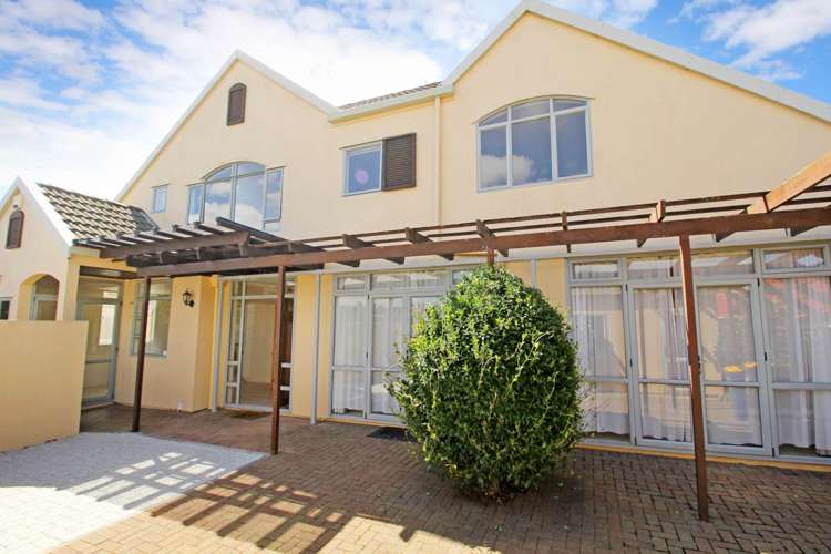 2/24 Shakespeare Road Milford_2