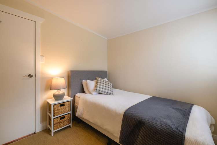 5 Waiata Road Onetangi_13