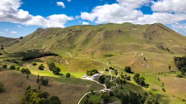 1173 Kahuranaki Road Kahuranaki_1