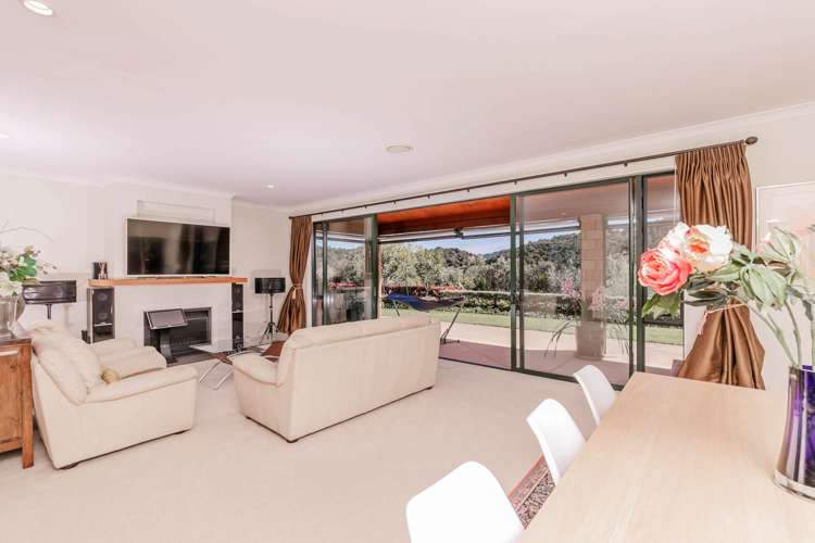 748 Weranui Road Wainui_10