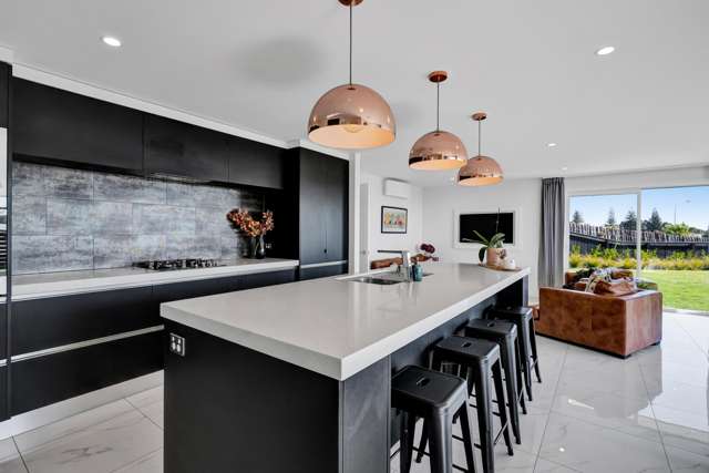 4 Vardon Way Waiwhakaiho_2