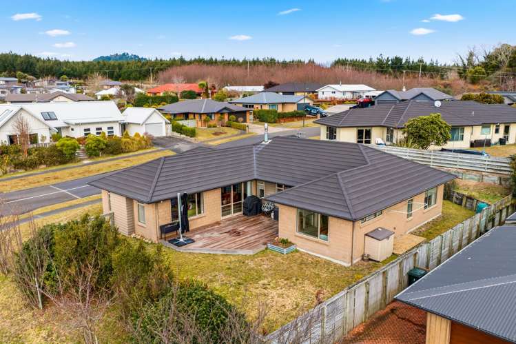 2 Brompton Close Richmond Heights_19
