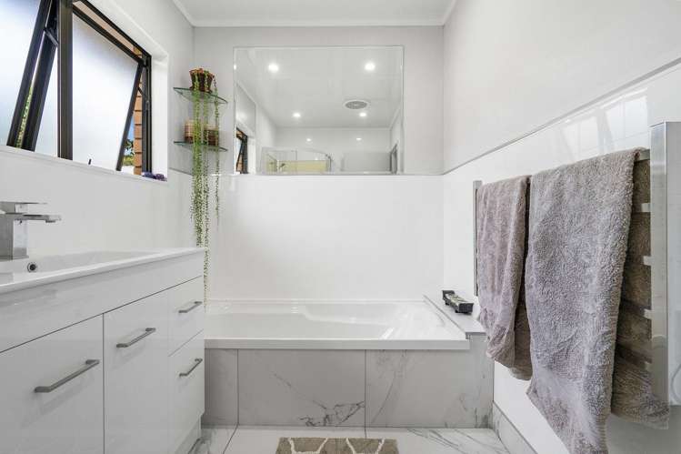 12A Third Avenue Avenues_1