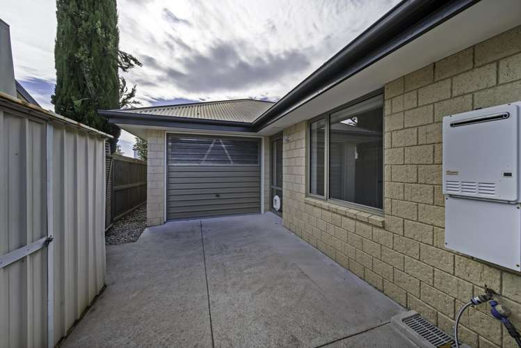 7 Milkers Gate Parklands_17