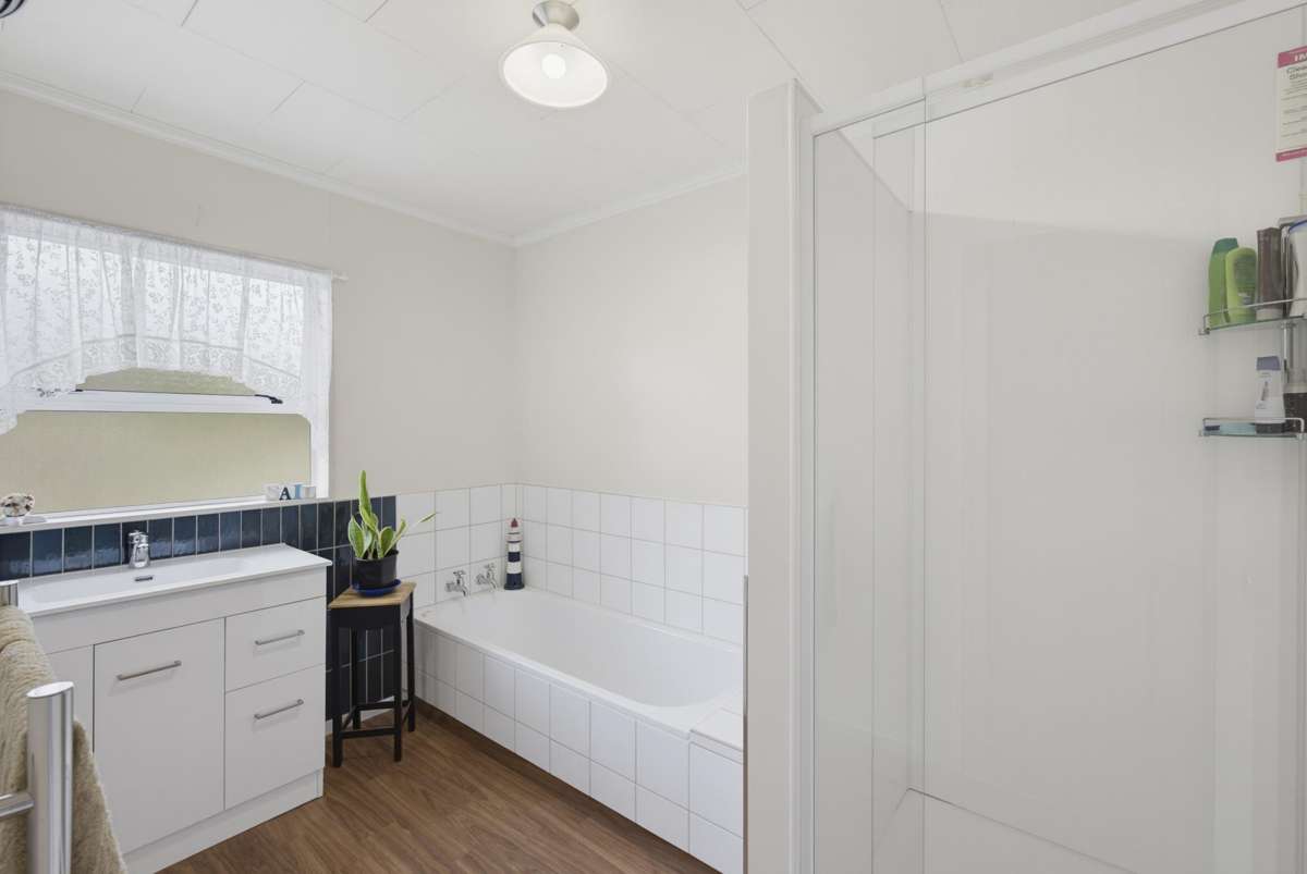 16 Easton Way_5