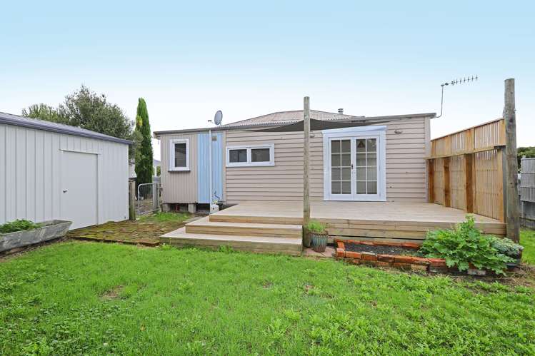 1009 Beatty Street Mayfair_9