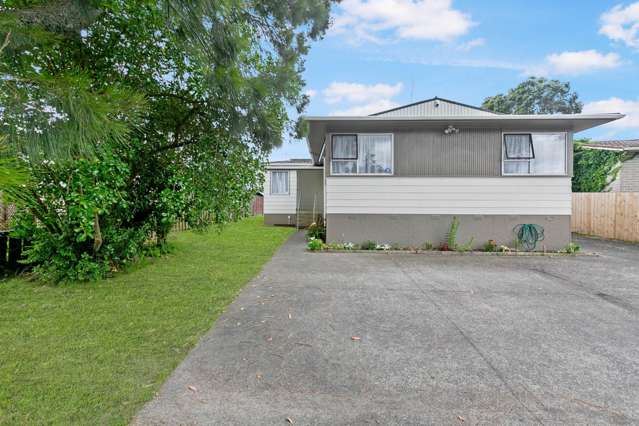 32 Larissa Avenue Henderson_3