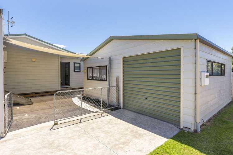 7 Adrian Grove Waikanae Beach_26