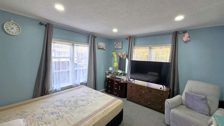 195 Stokes Valley Road Stokes Valley_9