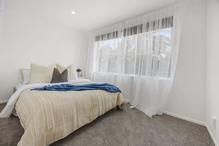 1/10 Frank Evans Place Henderson_16