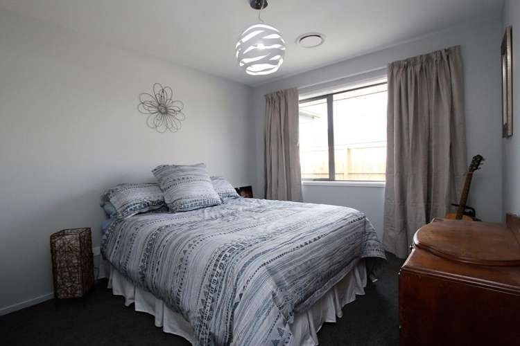 6 Louis Lane Rolleston_10