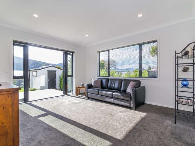 36 Kurth Crescent Silverstream_7