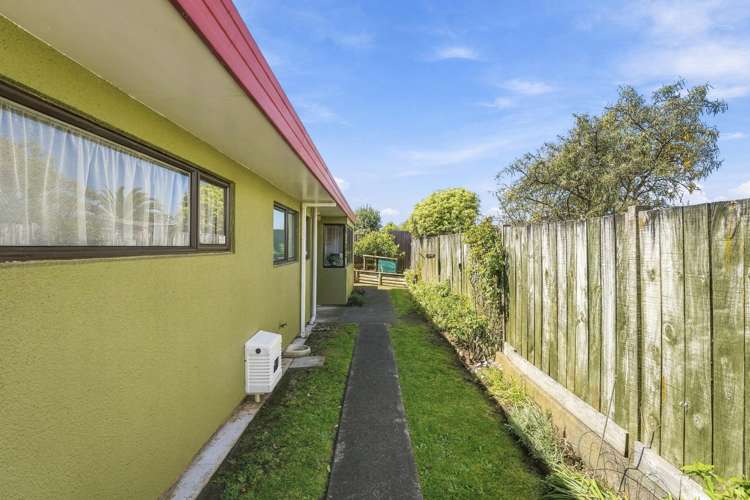 74B Surrey Road Springvale_17