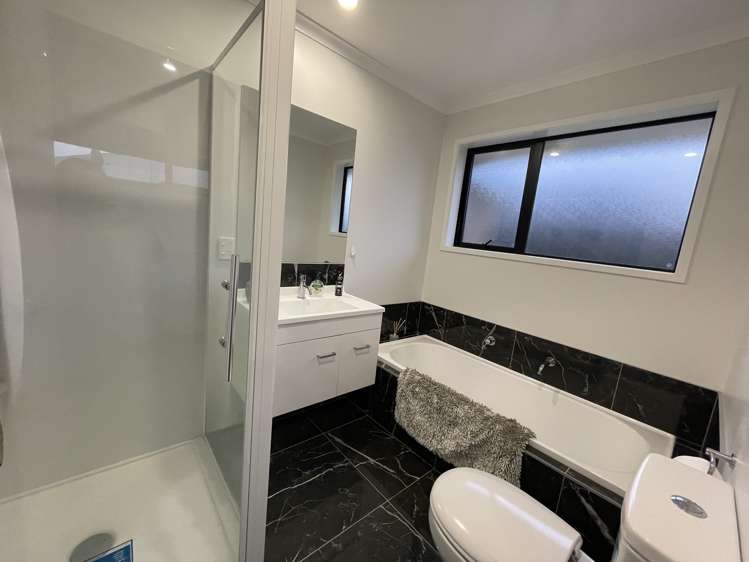 37 Zinnia Way Wigram_9