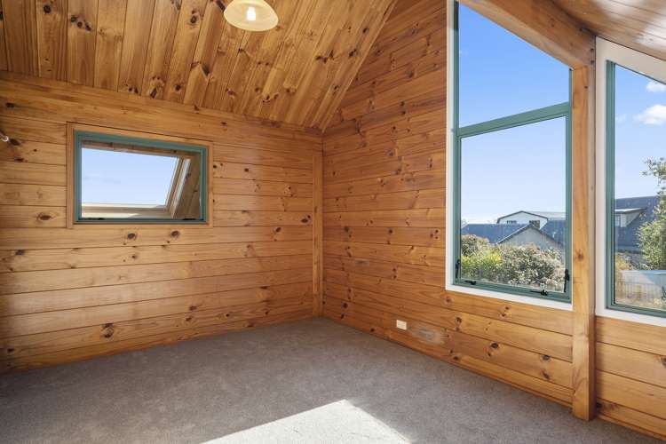 402 Suffolk Road Stoke_13