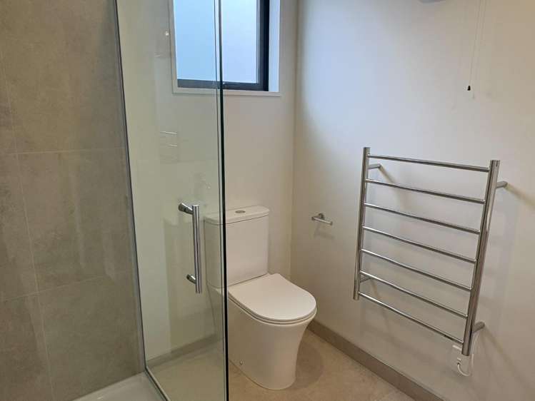 8/527 Hereford Street Linwood_9