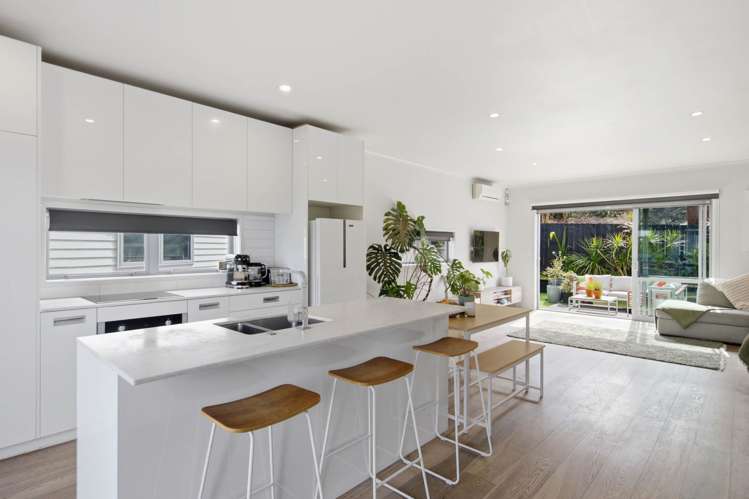 33/27 Powell Street Avondale_8