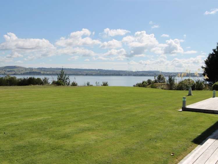 8 Kuiwai Drive Taupo_18