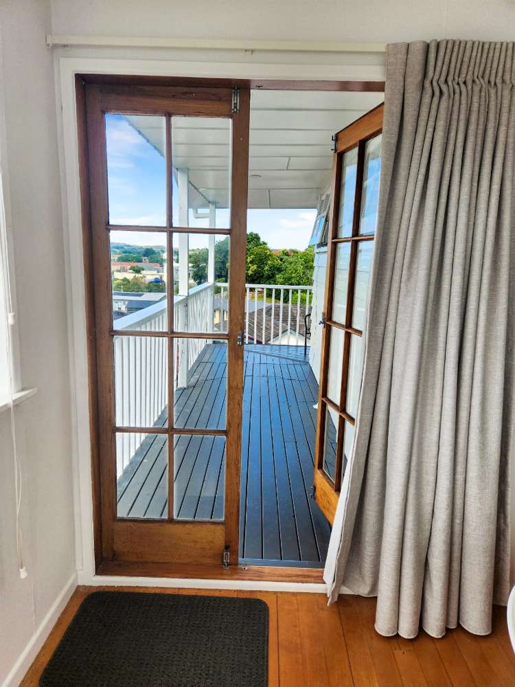 9 Trosk Place Waiuku_12