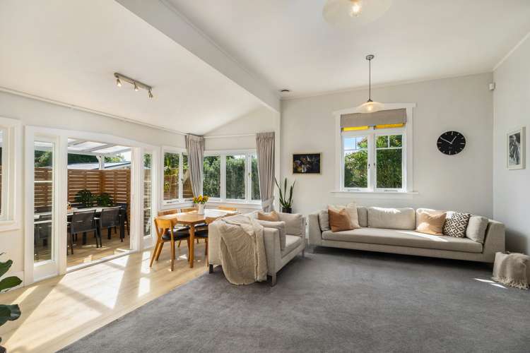 21 Wairere Avenue Mount Albert_18