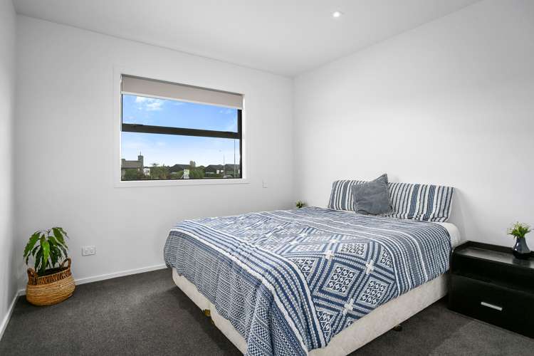 16 Alan Livingston Drive Cambridge_18